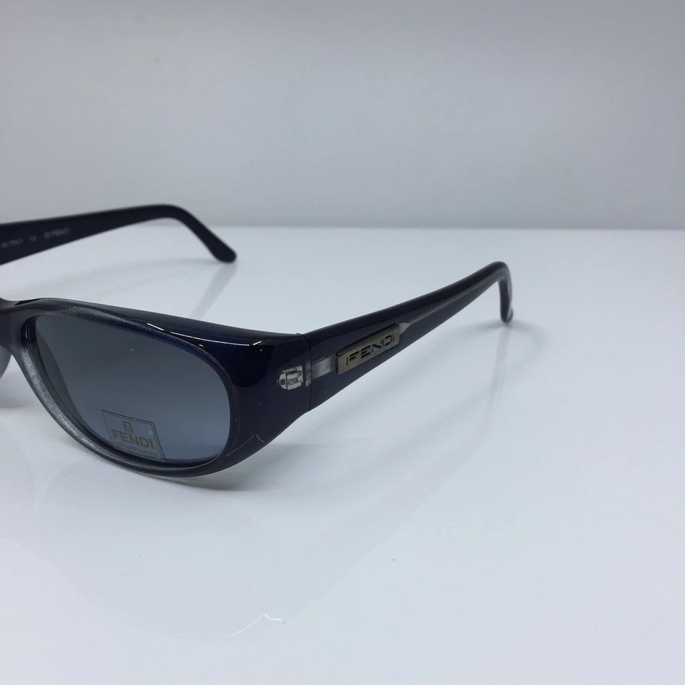 全新 复古 Fendi FS 217 太阳镜 Mod. FS 217 闪亮蓝色 56-17 毫米意大利制造 — 第 2/4 张图片