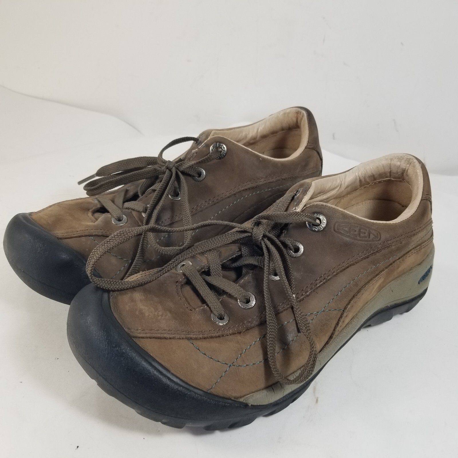 Scarpe da ginnastica casual Keen Toyah da donna taglia 7 in pelle marrone scarpe da trekking trail