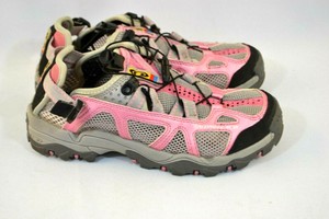 salomon pink
