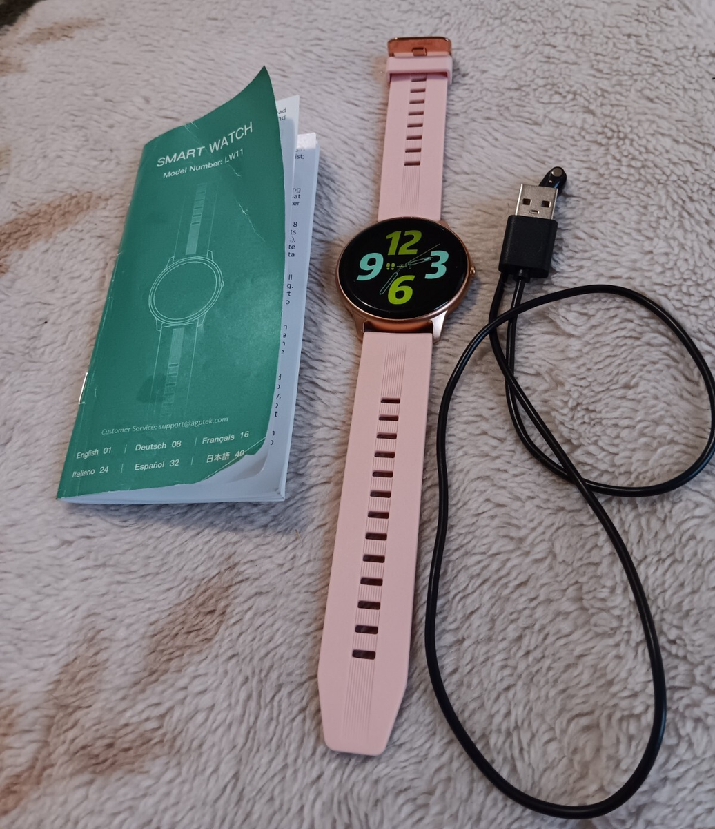 AGPTEK LW11 Smart Watch for Women Men IP68 Waterproof Android iOS Phone  Tracker