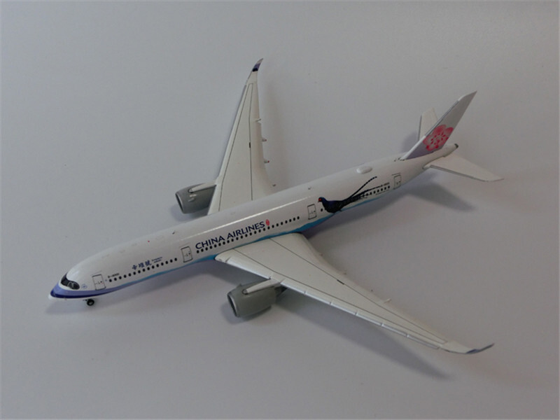JC Wings CHINA AIRLINES For AIRBUS A350-900 B-18901 FLAPS JC Wings CHINA AIRLINES For AIRBUS A350-900 B-18901 FLAPS