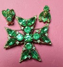 Vintage Weiss Signed Maltese Cross Green Clip Earrings Set Gold Tone Brooch #39 — photo 3