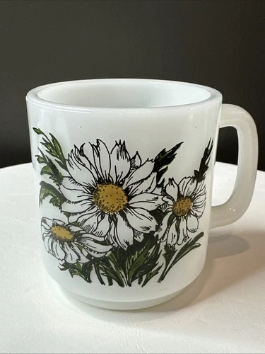 Vintage Glasbake Milk Glass Mug Language Of Flowers Daisy Flower 1960’s