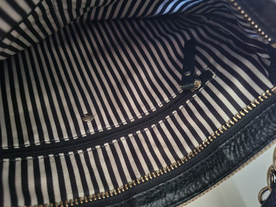 Kate Spade NY Negro y Beige Lunares Clásico Bandolera Monedero Diseño Cremallera Foto 4 de 4