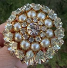 JUDY LEE signed clear Rhinestone faux pearl  vintage brooch pin costume jewelry