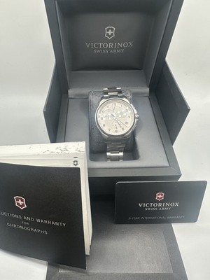 Victorinox Swiss Army 241554 Men's 42mm Chronograph Officer's