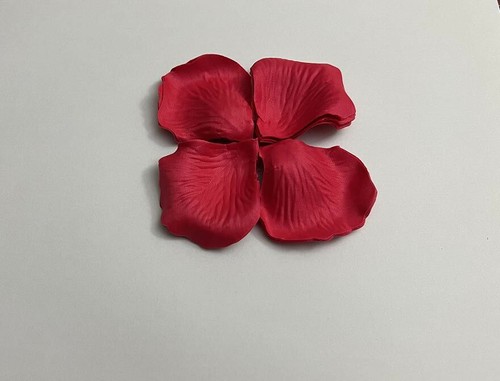 1000 PC Red Flower Petals for Decorations Romantic Decorations Silk US SHIP - Picture 3 of 4