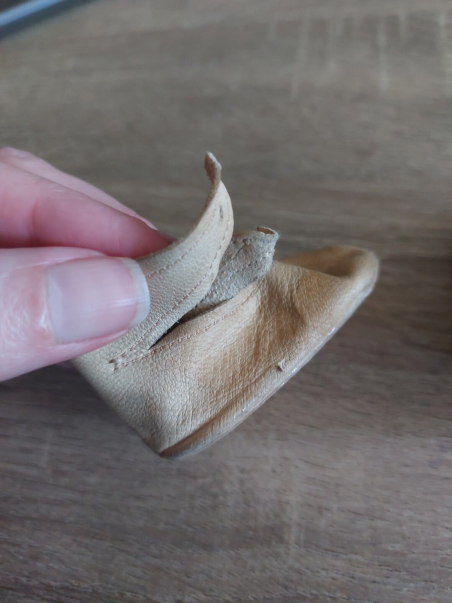 chaussures anciennes pour poupée jumeau ou autre