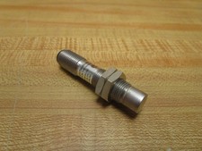 Allen Bradley 871TM-BH4N12-R3 Proximity Switch 871TMBH4N12R3