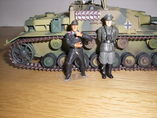 1/32 German Stug IV Tank Destroyer, 21st Century Toys Ultimate Soldier, 2 figurine - Foto 11 di 17