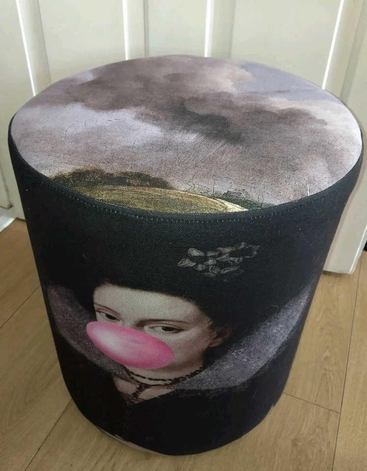 Mineheart Bubblegum Portrait Lady Round Foot Stool Pouffe Young & Battaglia - Image 2 of 4