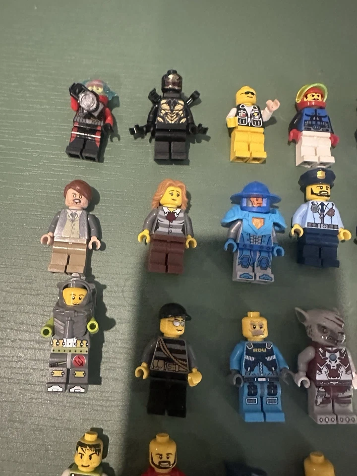 Lego Minifigura Lote Ciudad Chima Nexo Caballeros De Colección Lote De 29 Foto 3 de 3