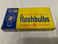 Vintage General Electric GE 5B Flashbulbs Gauranteed Rhenium 12 Bulbs READ