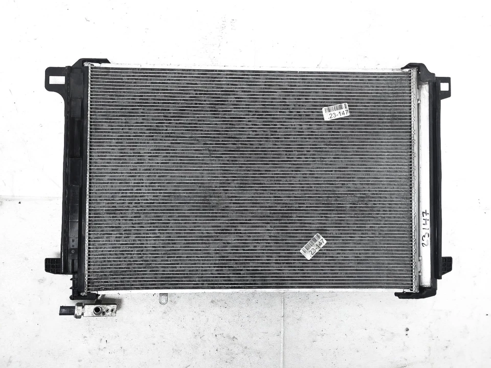 2012-2015 Mercedes-Benz C250 Ac A/C Air Conditioning Condenser 204-500-06-54 - Image 2 of 4