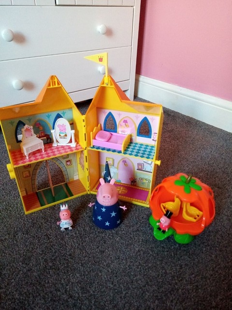 princess peppa pig castle