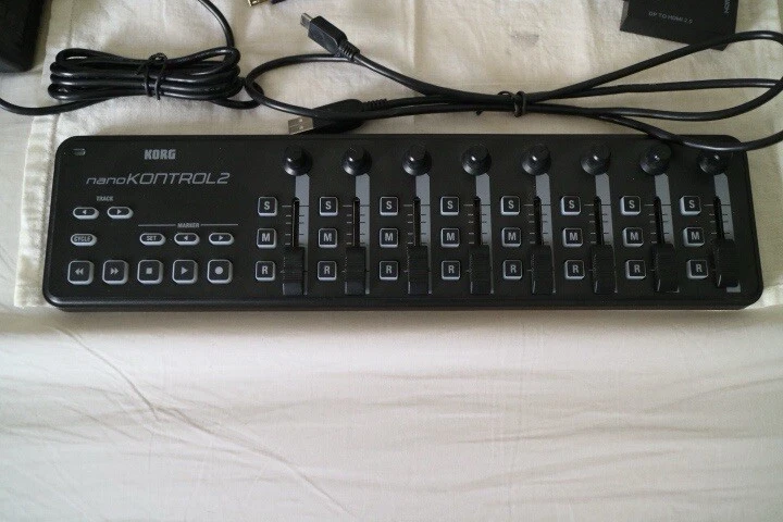 Gravity Waaaves Video Mixer / Waaave Pool HD Capture Bundle - Image 4 of 4