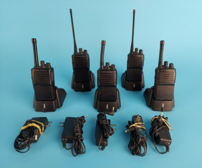 LOT OF 5 VERTEX VX-351-G7-5 UHF PORTABLE RADIOS: battery, charger |010-6199996