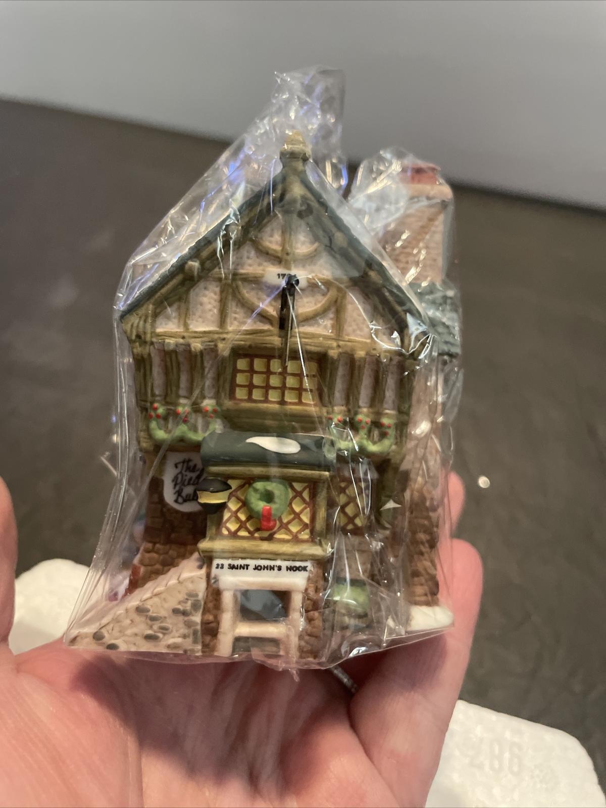 Click here to see eBay Auction