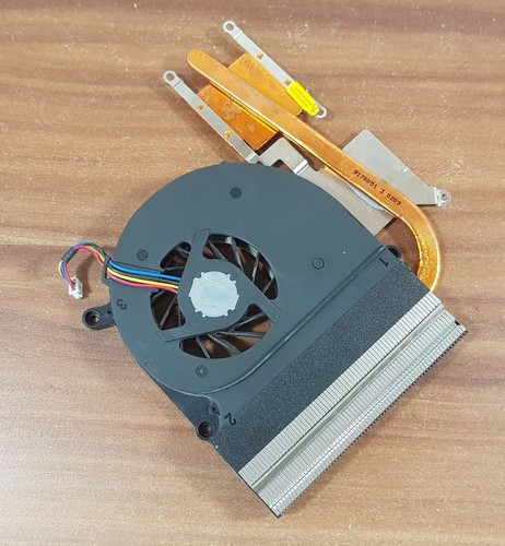 Heatsink Kühler Lüfter Fan 13GNVX1AM010-1 aus Notebook Asus X5DAF