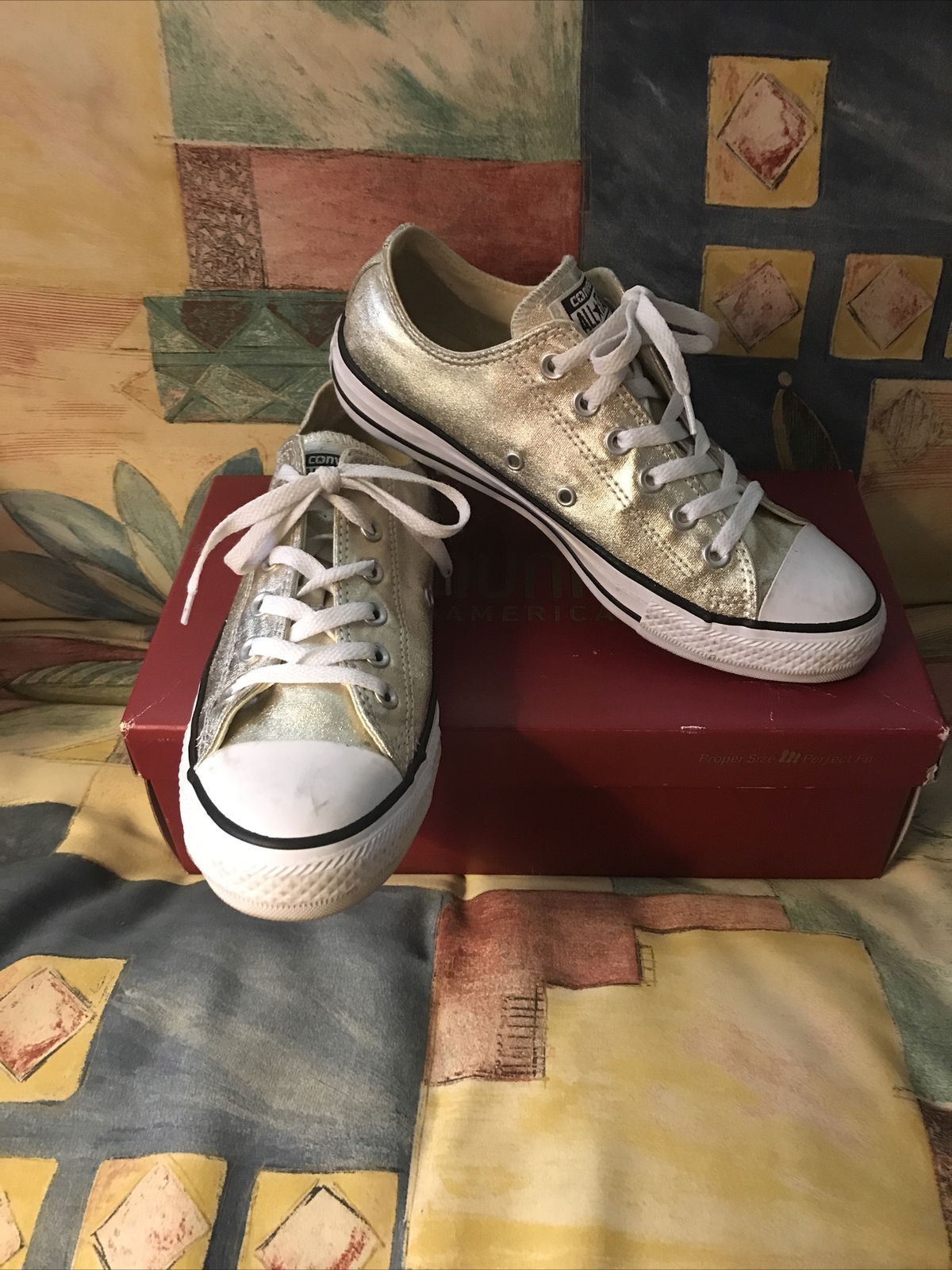 Converse All Star Low Top Metallic Gold Sneakers Men 7 Women 9-image