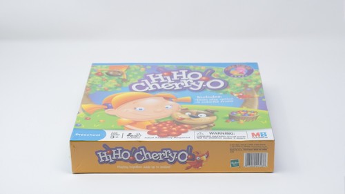 Hi Ho Cherry-O Preschool Age 3 Childrens Math Skill Boardgame Hasbro 2007 Sealed - Picture 3 of 12