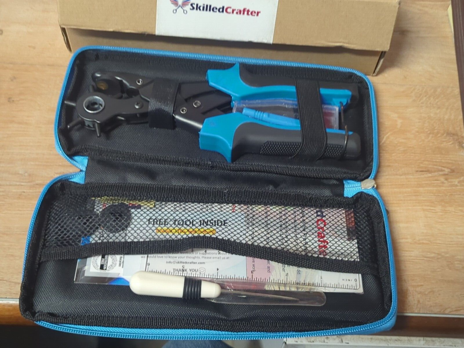 Leather Belt Puncher with Case. Heavy Duty Revolving Punch with 6 Round Hole ...-image