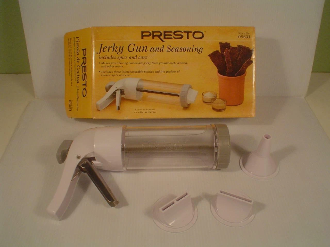NIB Presto 08631 Jerky Gun And Seasoning Meat Tenderizer NEW in the Box