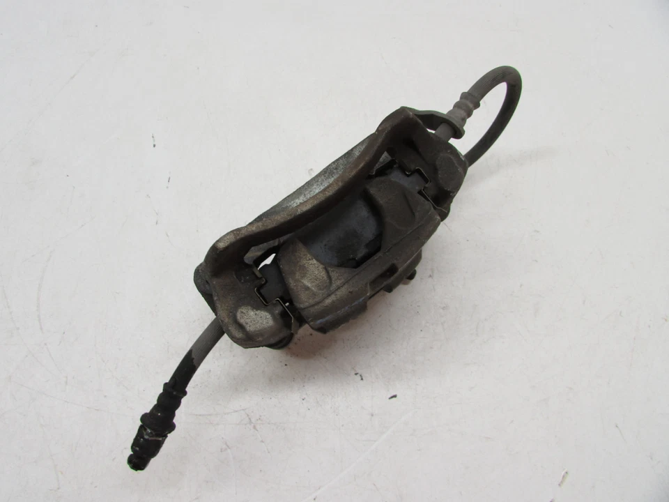 Pinza de freno trasera izquierda Subaru Forester 2011 OEM 09 10 11 12 13 Foto 4 de 4