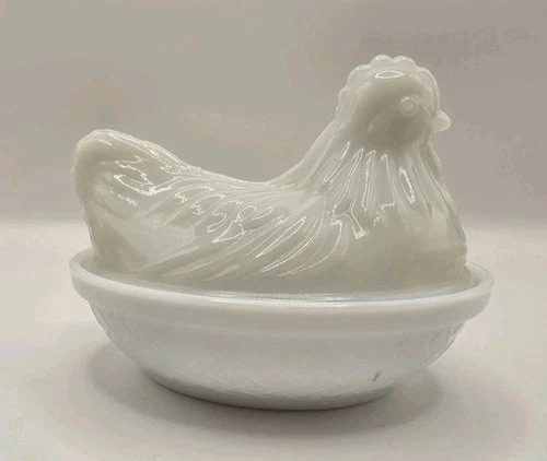 Vtg Hazel Atlas White Milk Glass Chicken Hen on Nest 4" Covered Dish Farmhouse