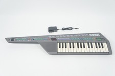 YAMAHA SHS-10 Silver FM Synthesizer Keyboard SHS10 Shoulder Keyboard Keytar