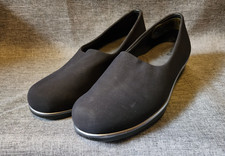 Women's Size 9.5M SAS Bliss Black Tripad Comfort Slip On Wedge Shoes
