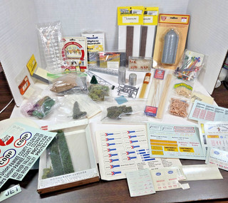 HO Scale Large Lot Scenery Accessories Trees Figures Lumber Signs Animals Walls
