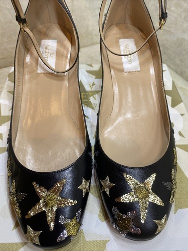Valentino Garavani Mary Jane Pumps 