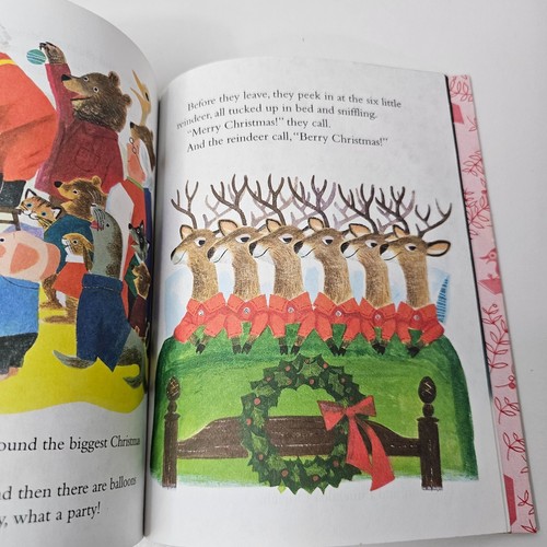Richard Scarry's Christmas Mice - Jingle Bells Little Golden Book - Picture 19 of 24