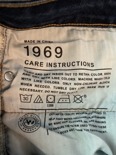 GAP 1969 “Sexy Boot” Basic Blue Jeans Cotton Stretchy Women’s 33 16 SHORT EUC - Picture 6 of 8
