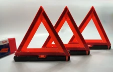 Grote 71432 Warning Triangle Kit - For Truck Emergency & Driver Safety