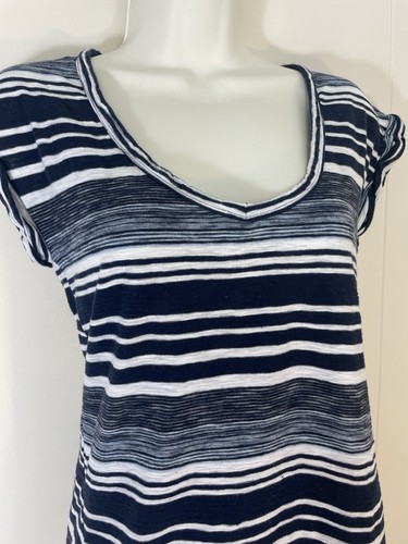 Gap Navy Blue White Striped Top M short sleeve stretch scoop neck 100% cotton - Picture 2 of 5