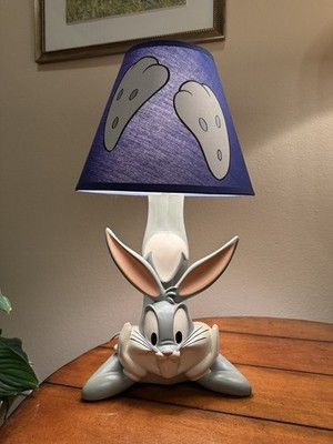 VTG Bugs Bunny Lamp 1998 By Juan Ortiz 17  Vintage Hard To Find - Good Condition