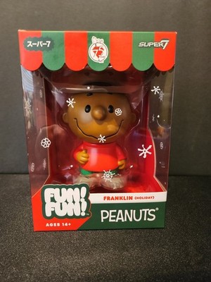 SUPER7 FUN! FUN! PEANUTS 75 YEARS FRANKLIN HOLIDAY VINYL FIGURE