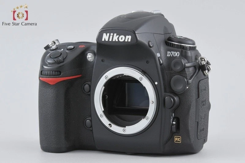 Nikon D700 12.1 MP Digtal SLR Camera Body [Very Good] - Image 2 of 4