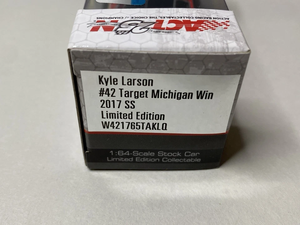 1/64 Acción Caja NASCAR Diecast 2017 Kyle Larson #42 Target Michigan Carrera Ganar Foto 3 de 4