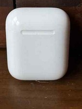 Apple AirPods 1st Generation In-Ear Headsets with Charging Case - White - As Is