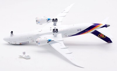 SQ Wings 1:200 THAI Airways Boeing B787-8 Diecast Aircraft