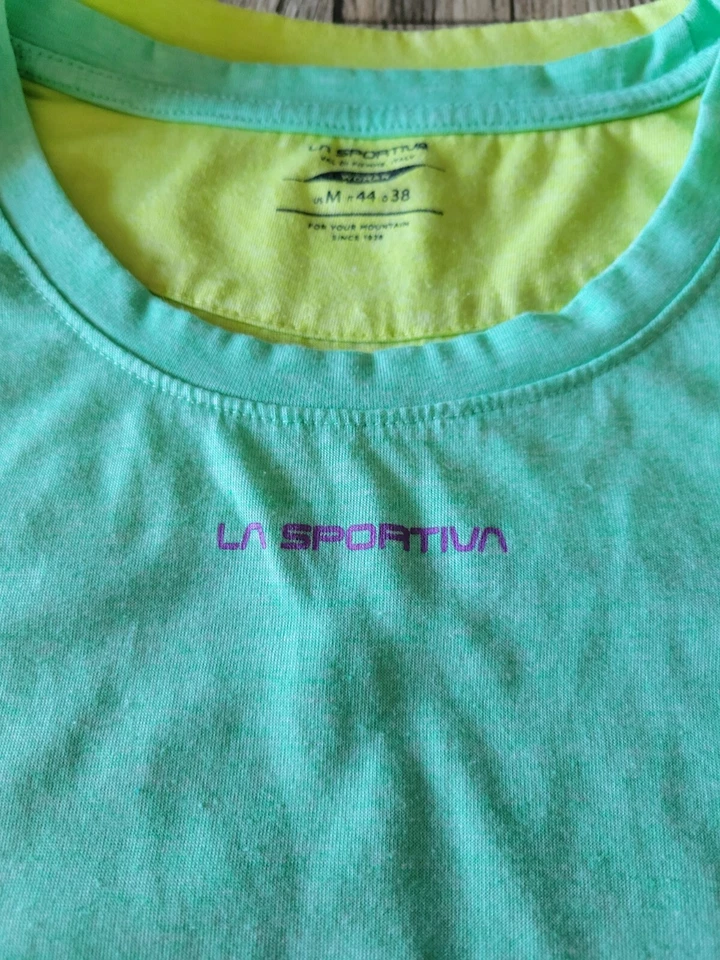Regata feminina La Sportiva tamanho médio azul verde escalada e corrida - Imagem 4 de 4