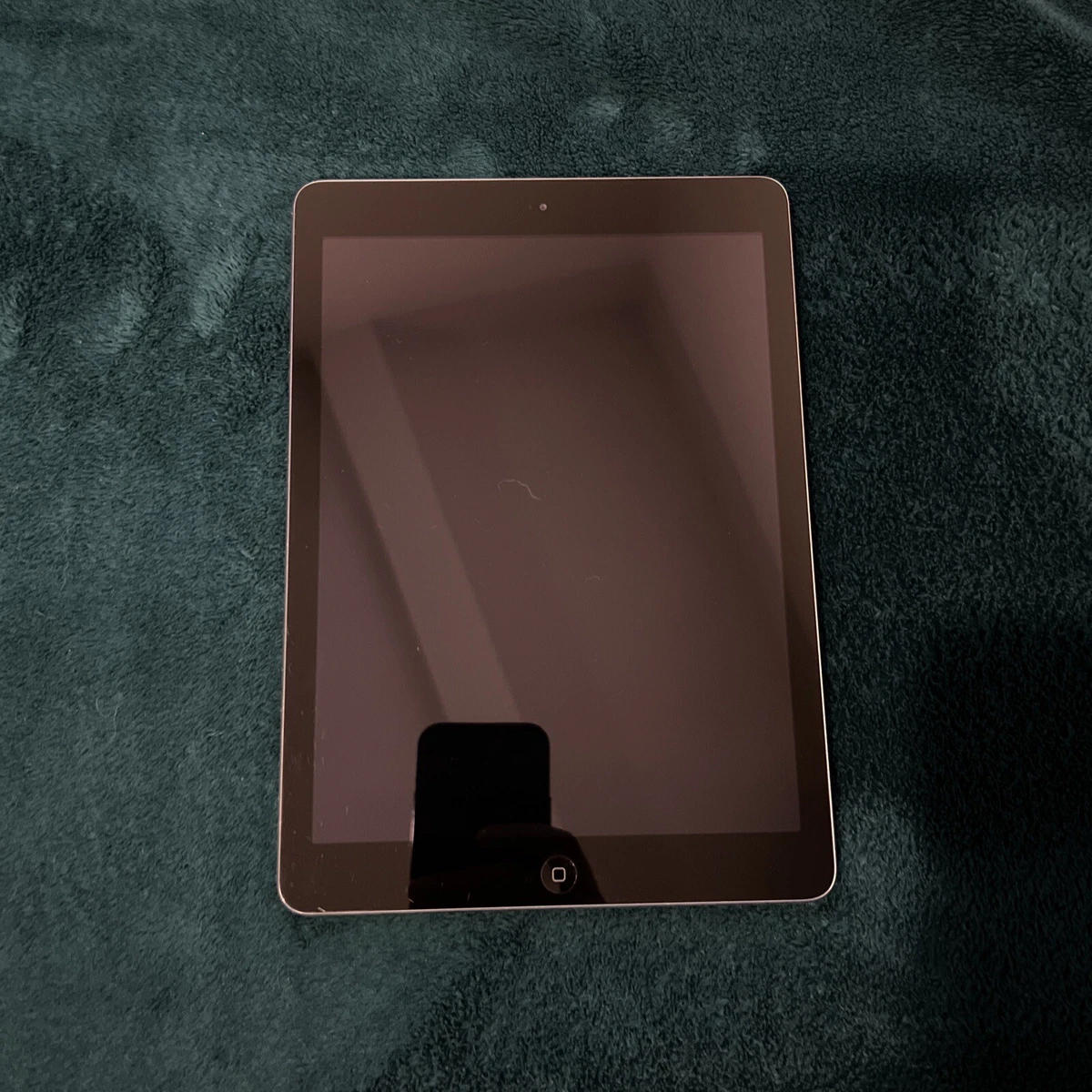 Apple iPad Air 9.7