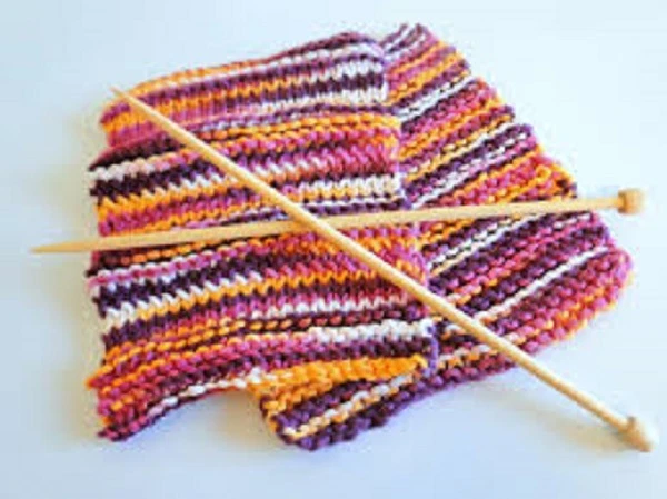 SALE! 23cm long bamboo knitting pins. 1 pair single point various - image 2 of 2