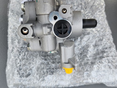 Dom Hyd Power Steering Pump 21330 5613 - Picture 5 of 6