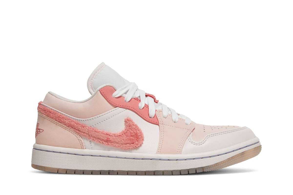 WMNS AIR JORDAN1 LOW 【 W28.0cm 】 Air Jordan 1 Low Women's Shoes. Nike.com