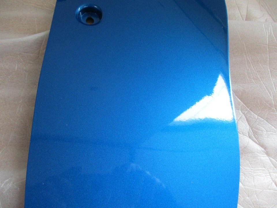 SUZUKI GSX600F KATANA NUEVO OEM PANEL INTERIOR DERECHO AZUL 94461-08F00-Y7E Foto 4 de 4