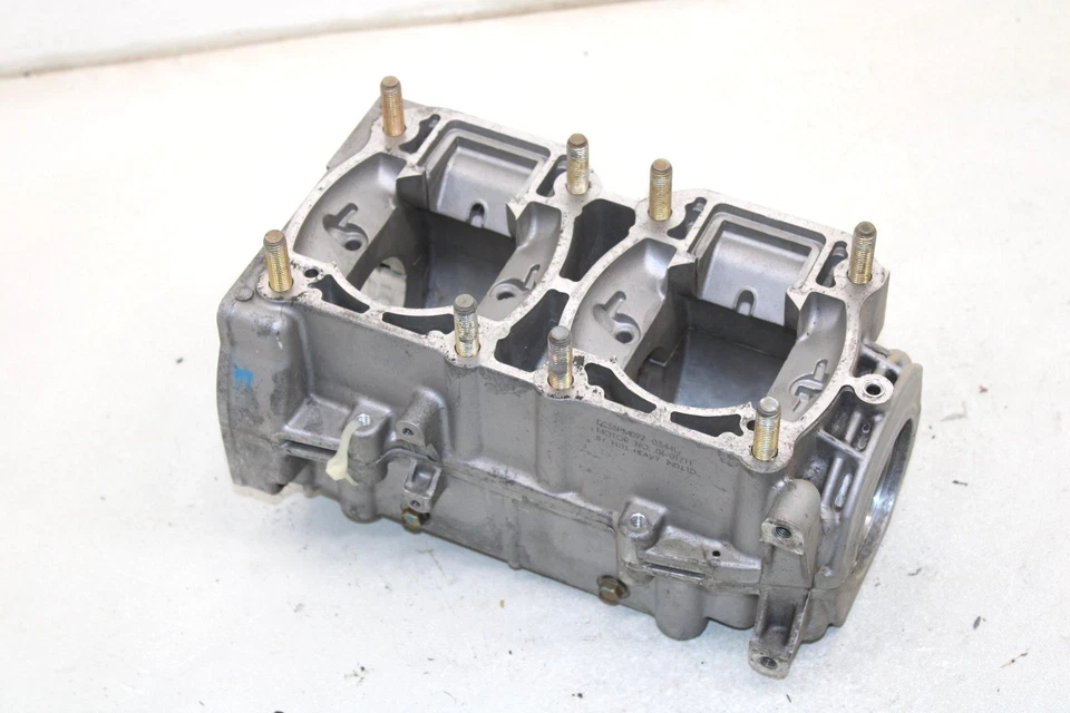 07 Polaris Trail Touring Deluxe OEM bloque motor cárter 3089225 SP207 Foto 3 de 4